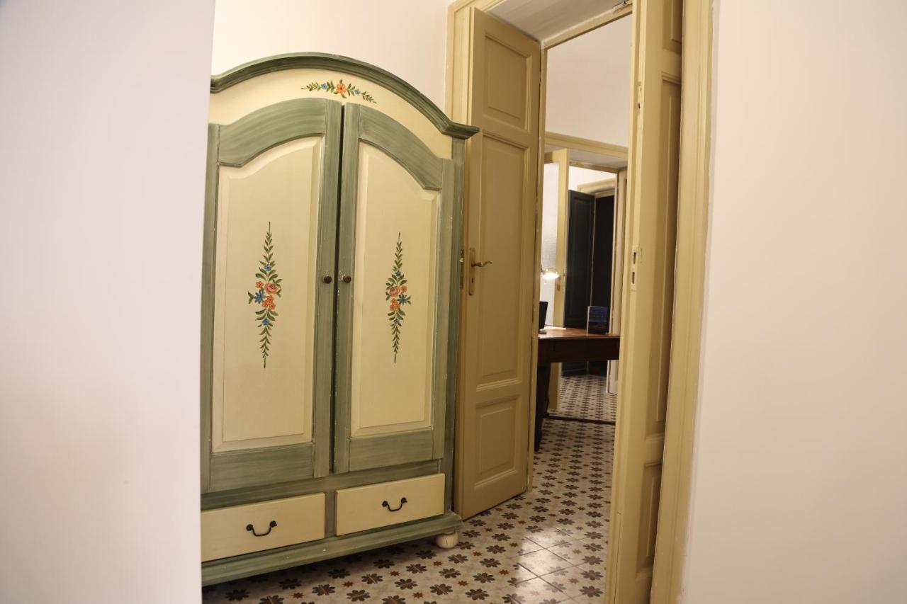 Charme In Centro - Tourist Rental อากริเจนโต ภายนอก รูปภาพ